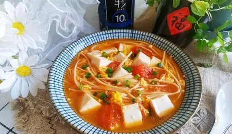 金针菇豆腐汤