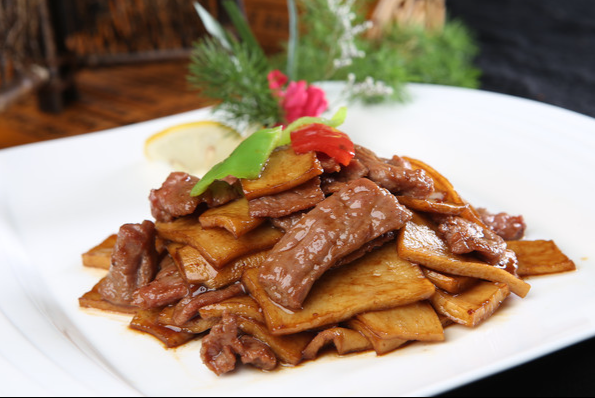 杏鲍菇炒牛肉